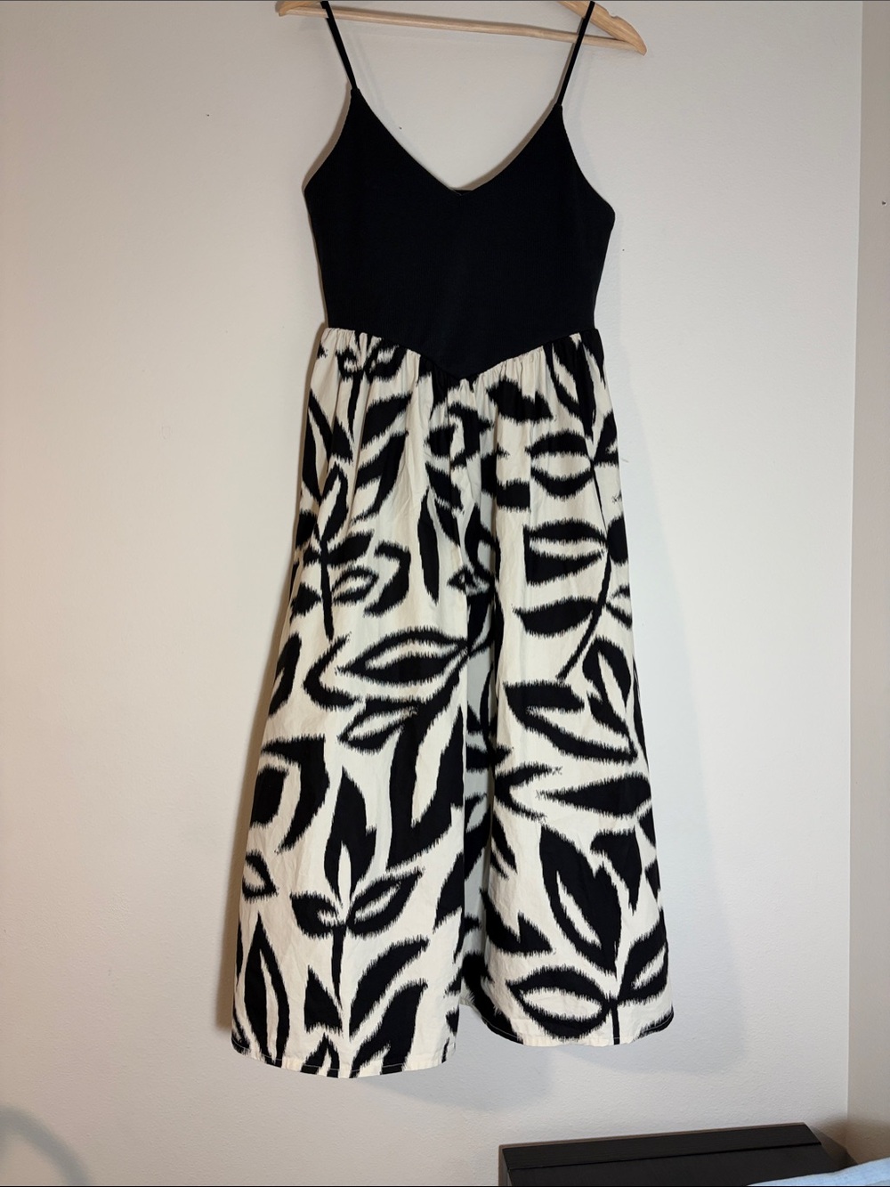 Maurices Black Bodice White Leaf-Print dress
